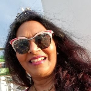 Meet your Posher, Nita